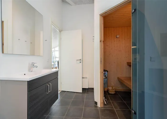 404-hvide-sande-tingodden-313-a Tatil Evi